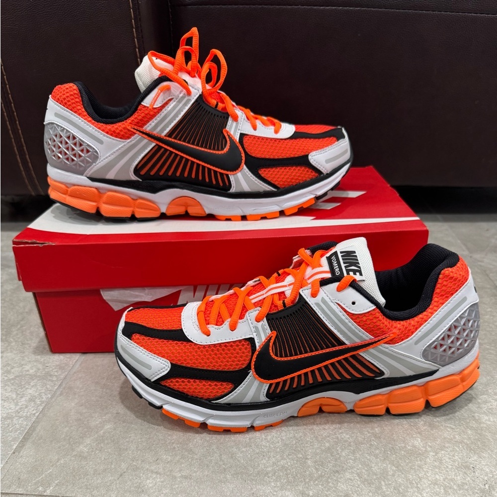 Size 11 - Nike Men's Air Zoom Vomero 5 Total Orange
